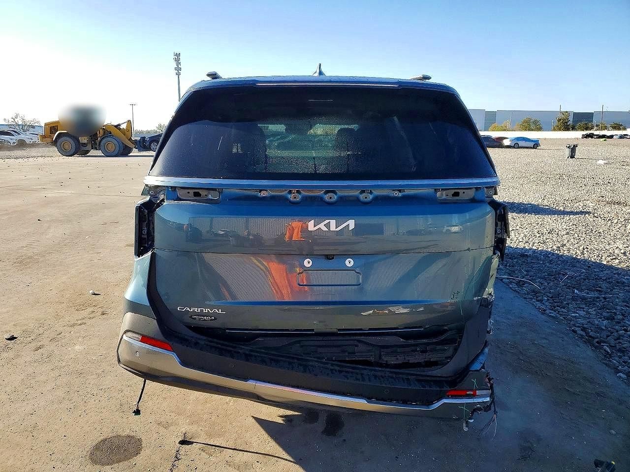 2025 KIA Carnival sx