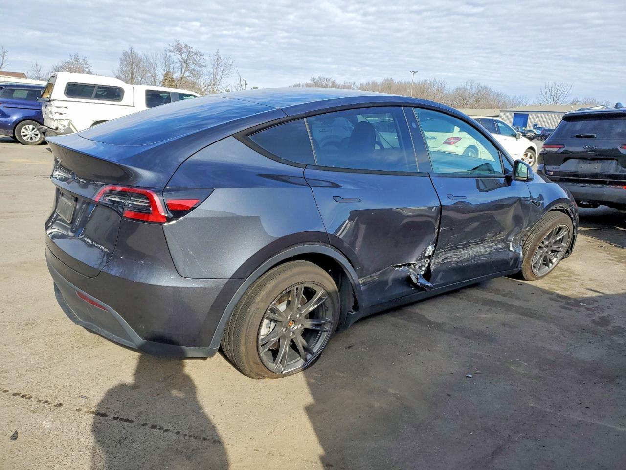 2024 Tesla Model y