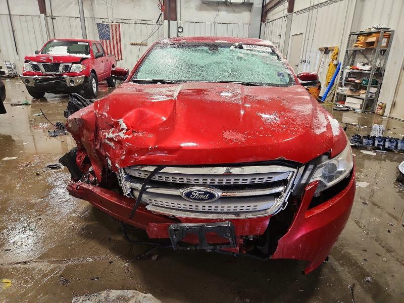 2010 Ford Taurus sel