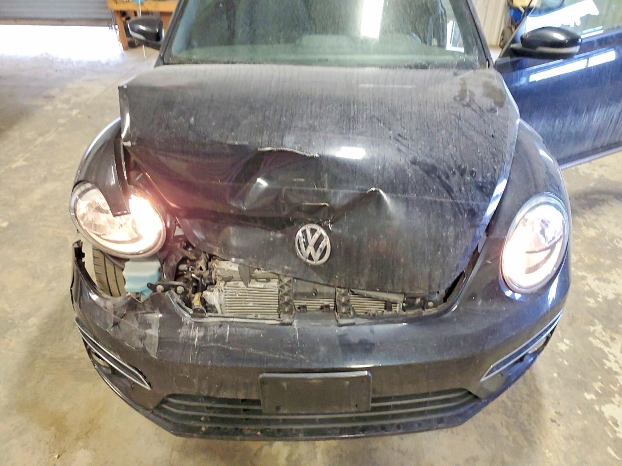 2014 Volkswagen Beetle Turbo