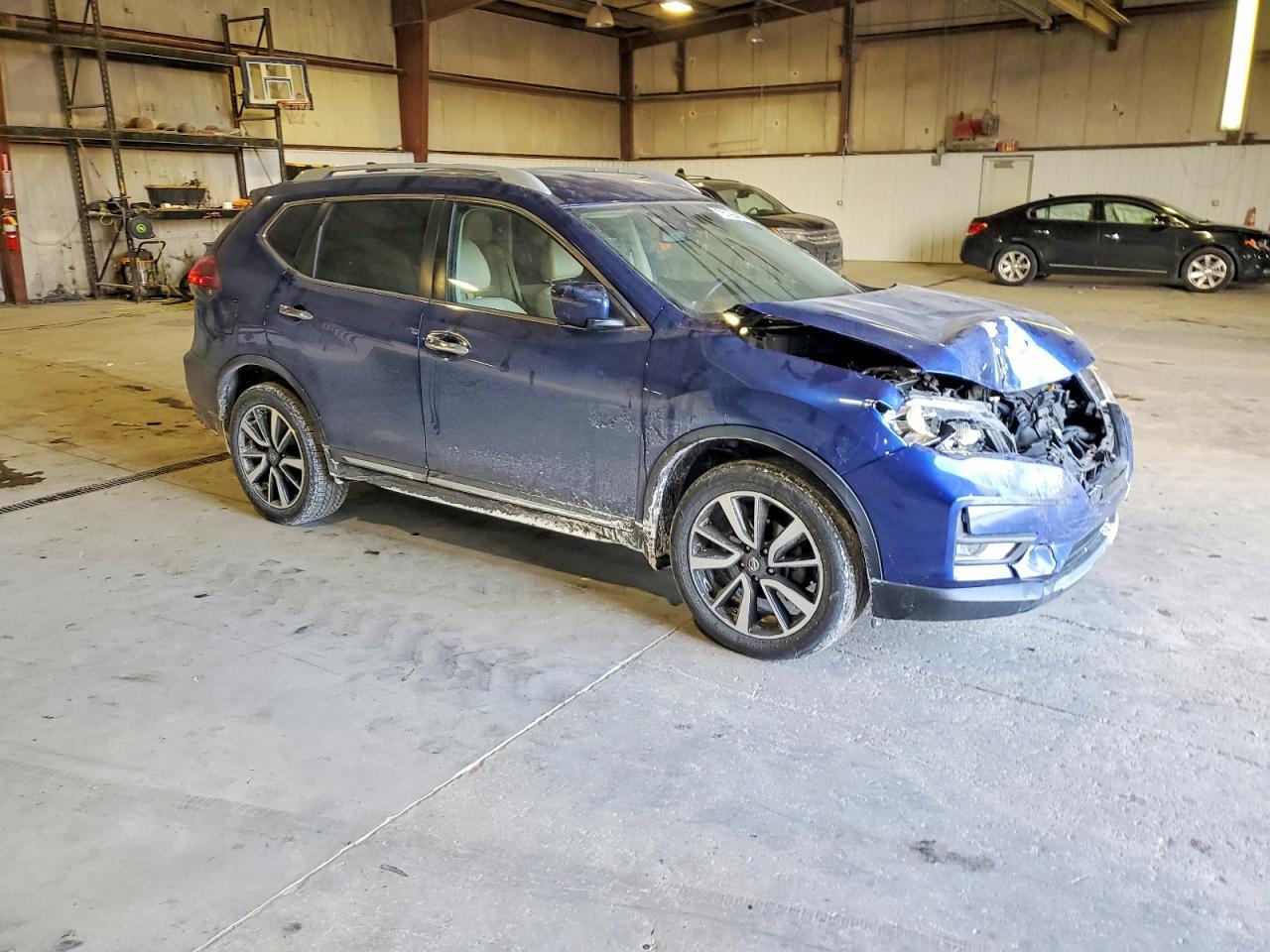 2020 Nissan Rogue s