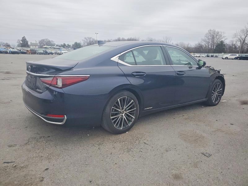 2022 Lexus Es 300h Base