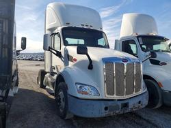 Salvage trucks for sale at Lebanon, TN auction: 2017 Peterbilt 579 Semi Truck
