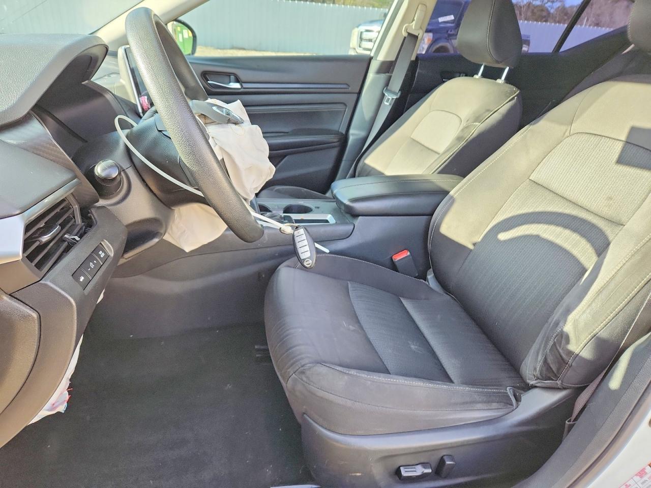 2020 Nissan Altima s