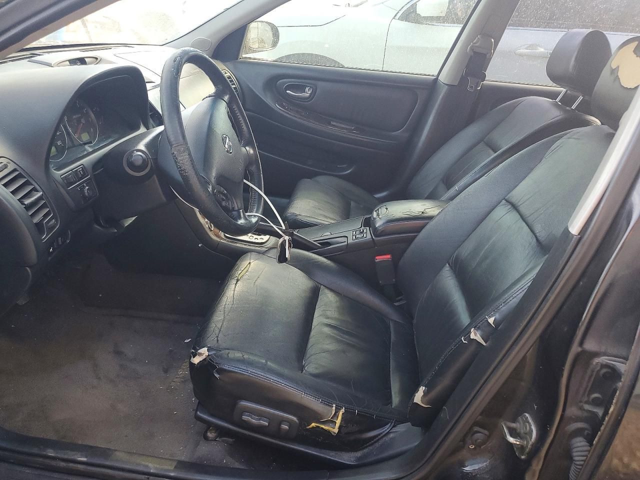 2002 Nissan Maxima gle