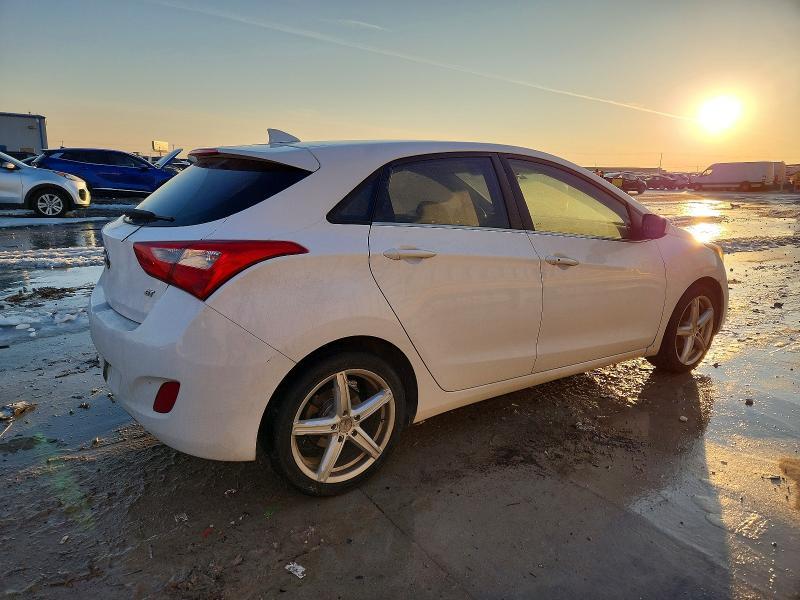 2013 Hyundai Elantra gt Base
