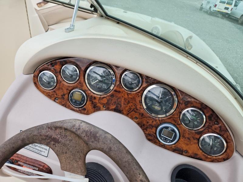 2003 Sea Ray 200 Sundeck Boat