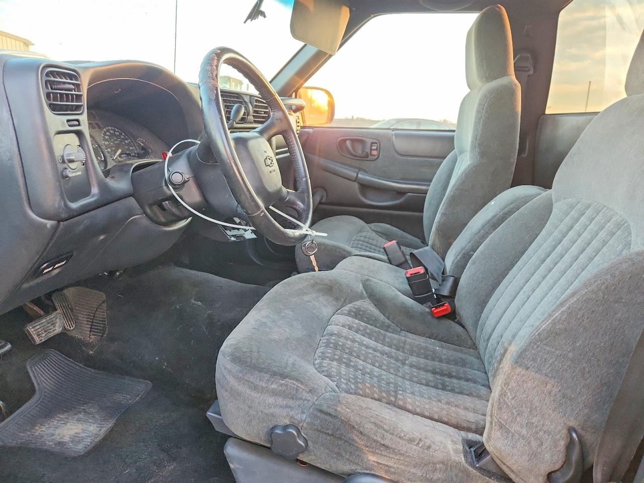 2002 Chevrolet S Truck S10