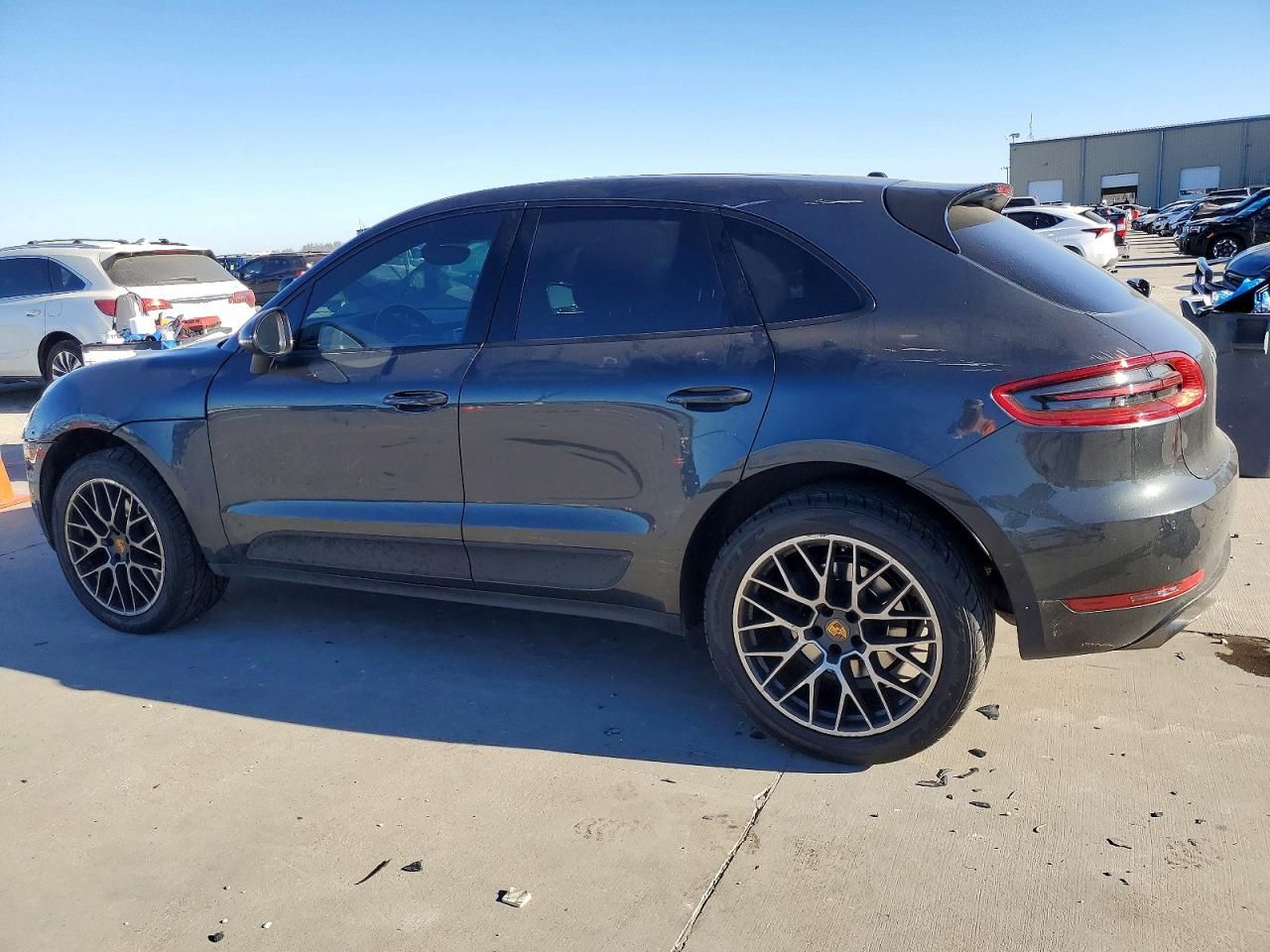 2017 Porsche Macan