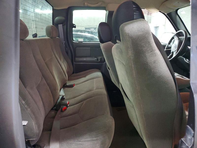 2004 Chevrolet Silverado K1500