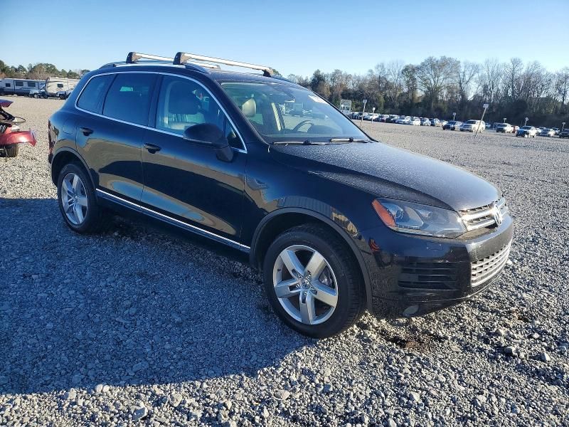 2012 Volkswagen Touareg V6