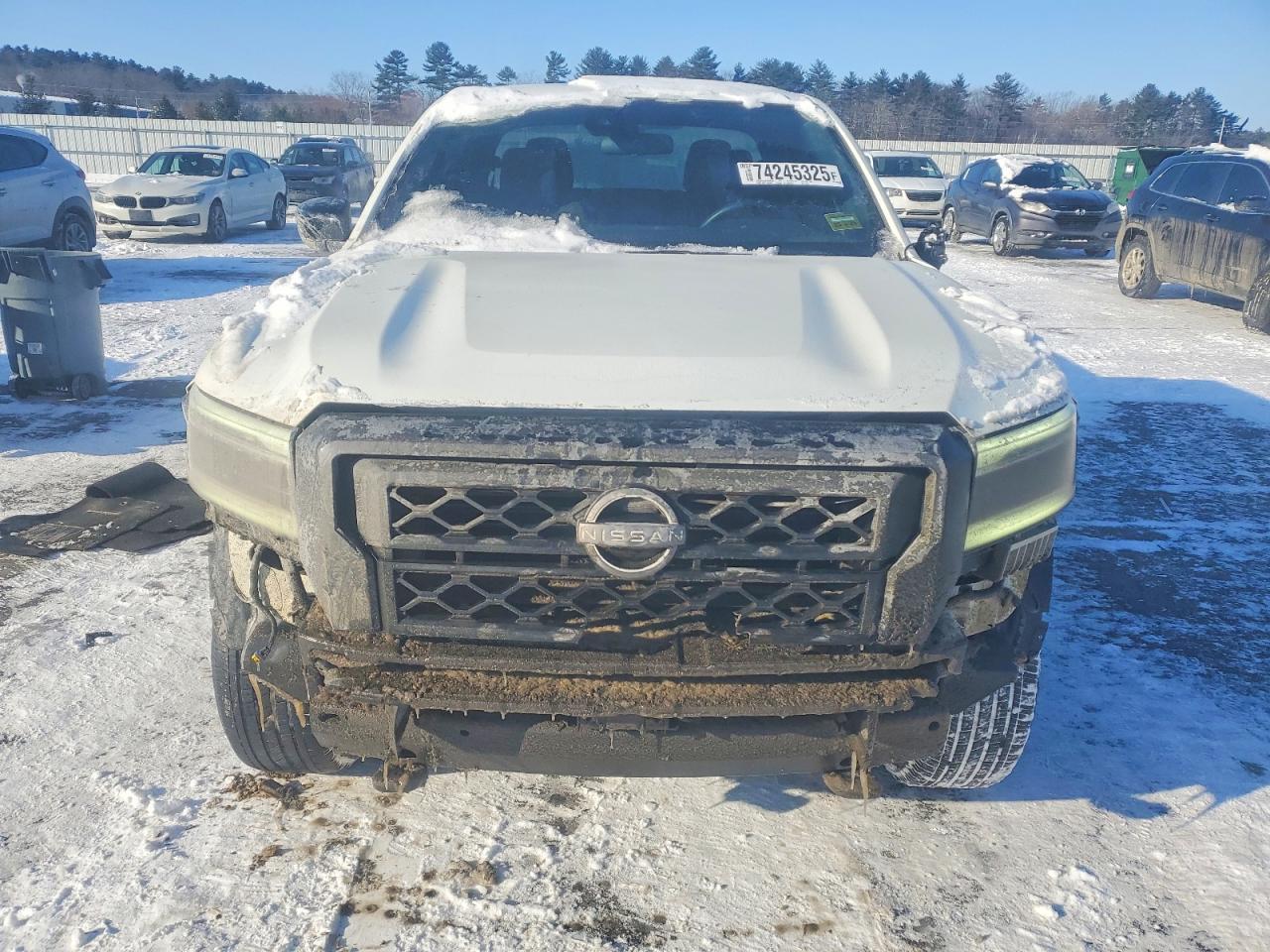2023 Nissan Frontier s