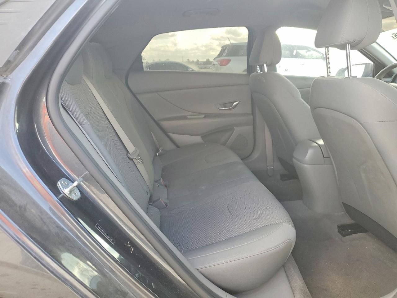 2021 Hyundai Elantra se