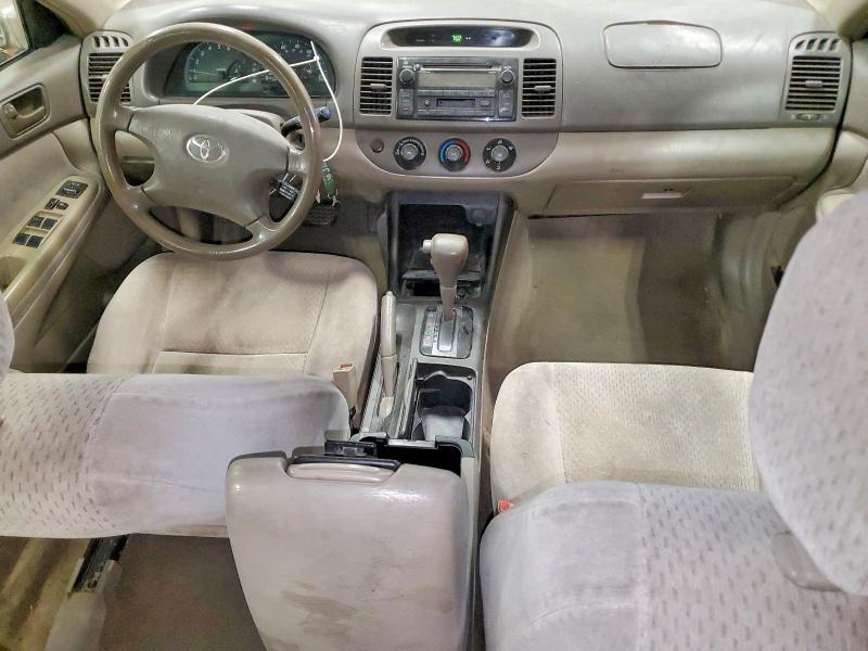 2003 Toyota Camry le