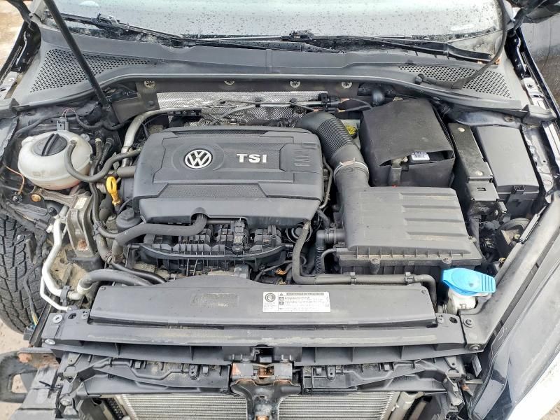 2017 Volkswagen Golf s