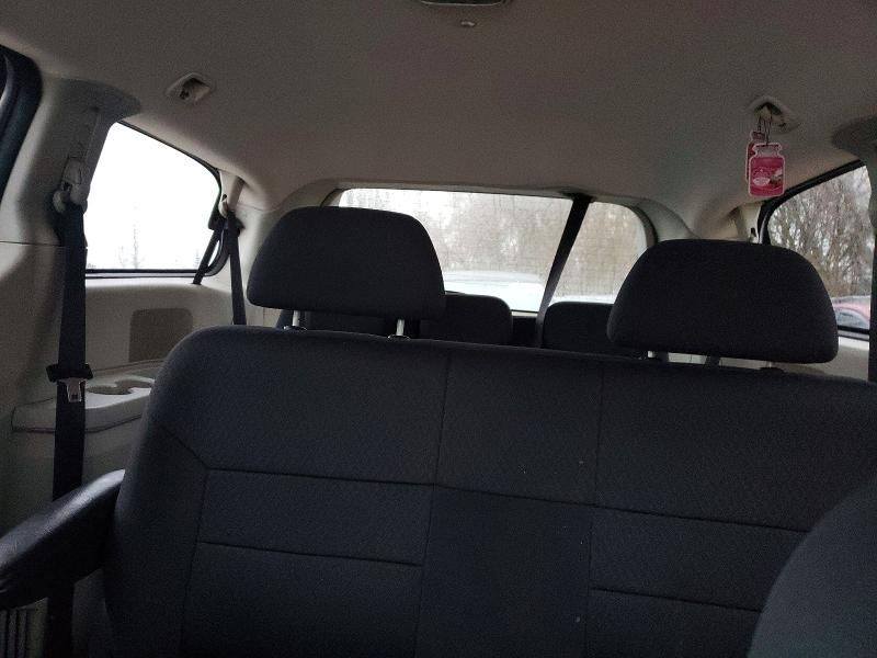2010 Dodge Grand Caravan se