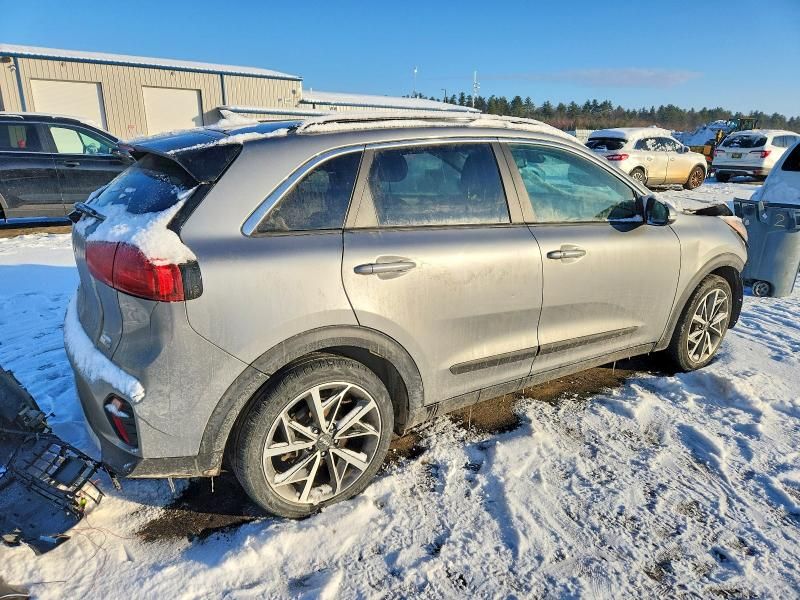 2022 KIA Niro Touring Special Edition