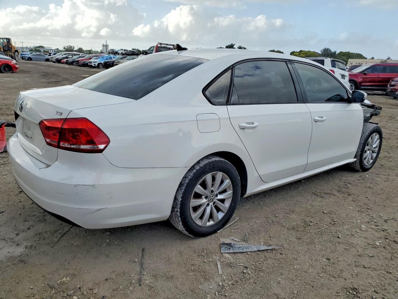 2015 Volkswagen Passat s