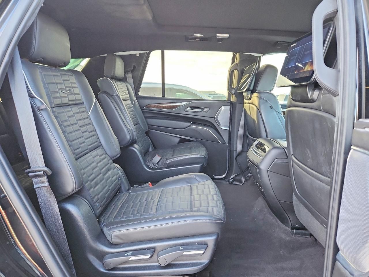 2023 Cadillac Escalade Sport Platinum