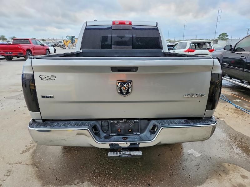 2015 Dodge Ram 1500 slt