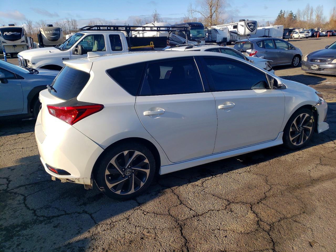 2017 Toyota Corolla im