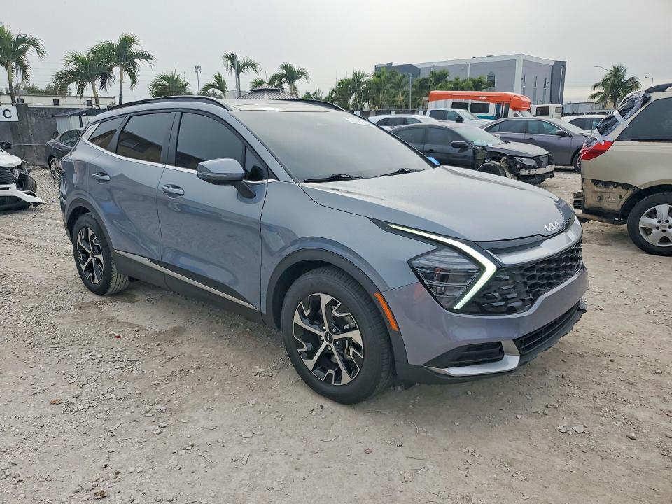 2025 KIA Sportage ex