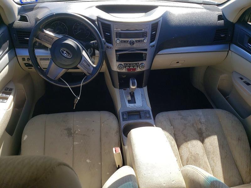 2010 Subaru Outback 2.5i Premium