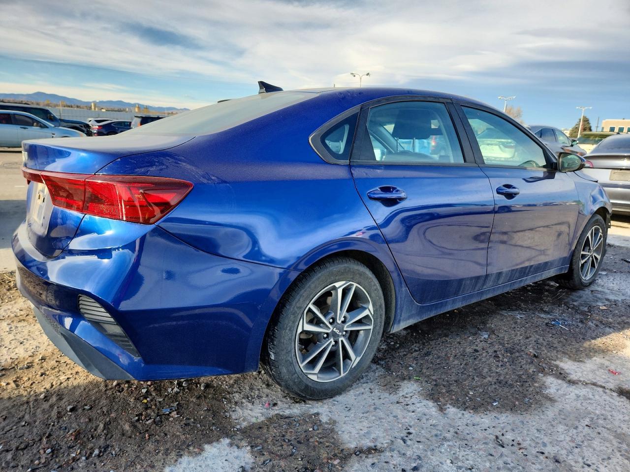 2022 KIA Forte fe