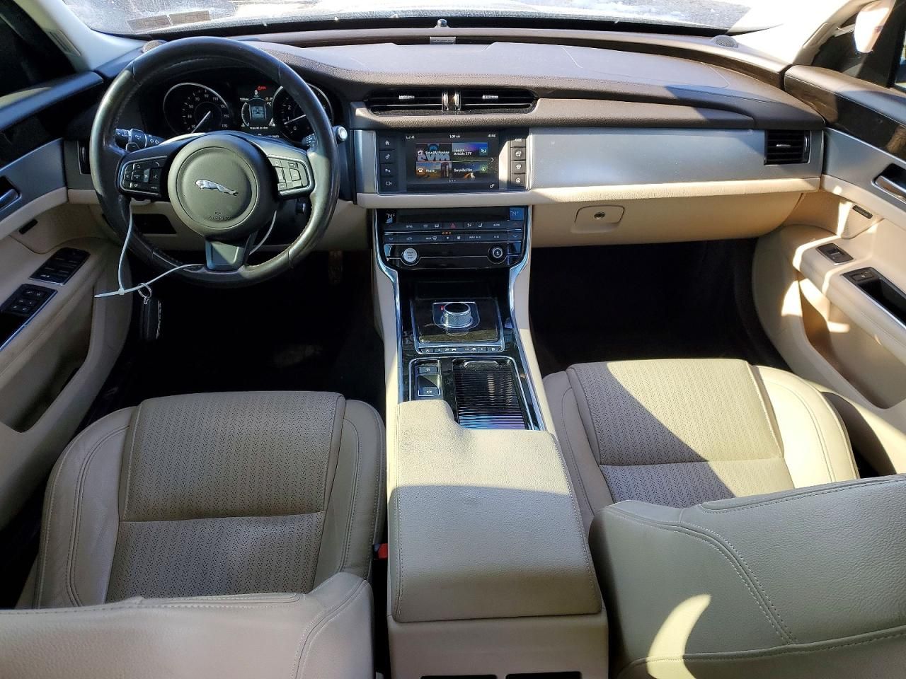 2016 Jaguar Xf Prestige