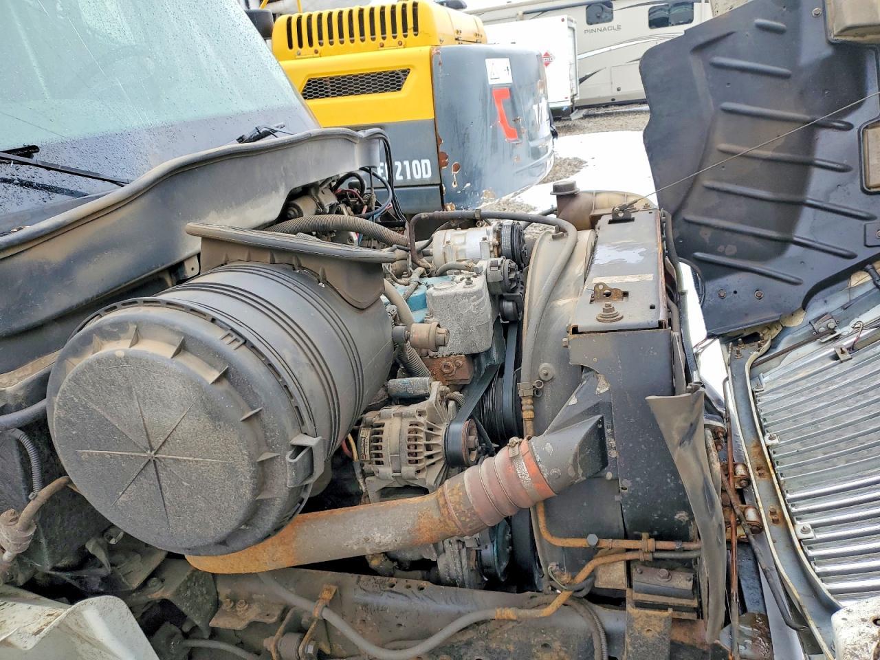 2005 International 4000 4200