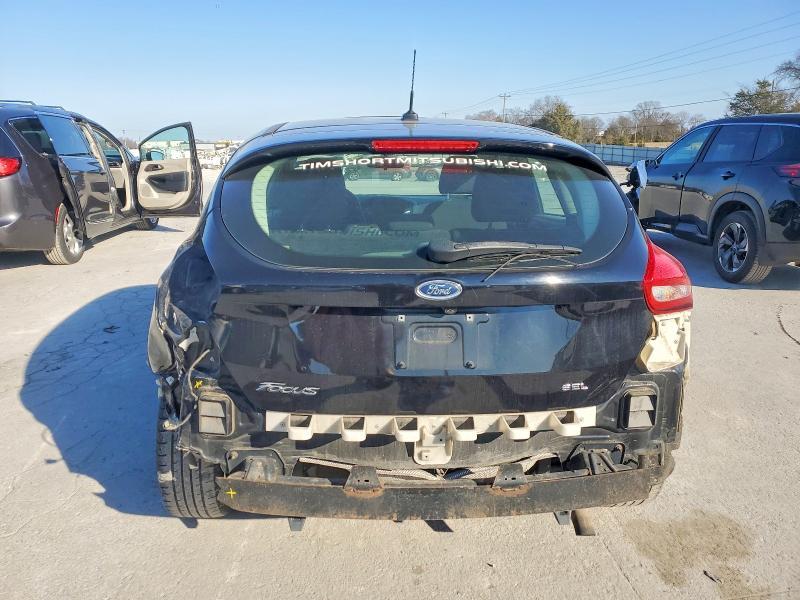 2017 Ford Focus sel