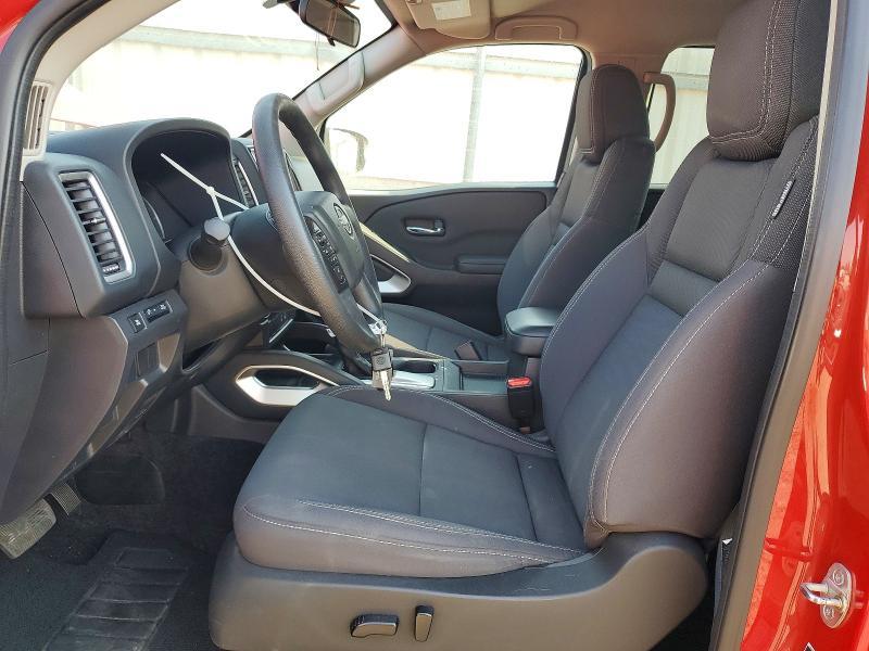 2022 Nissan Frontier s