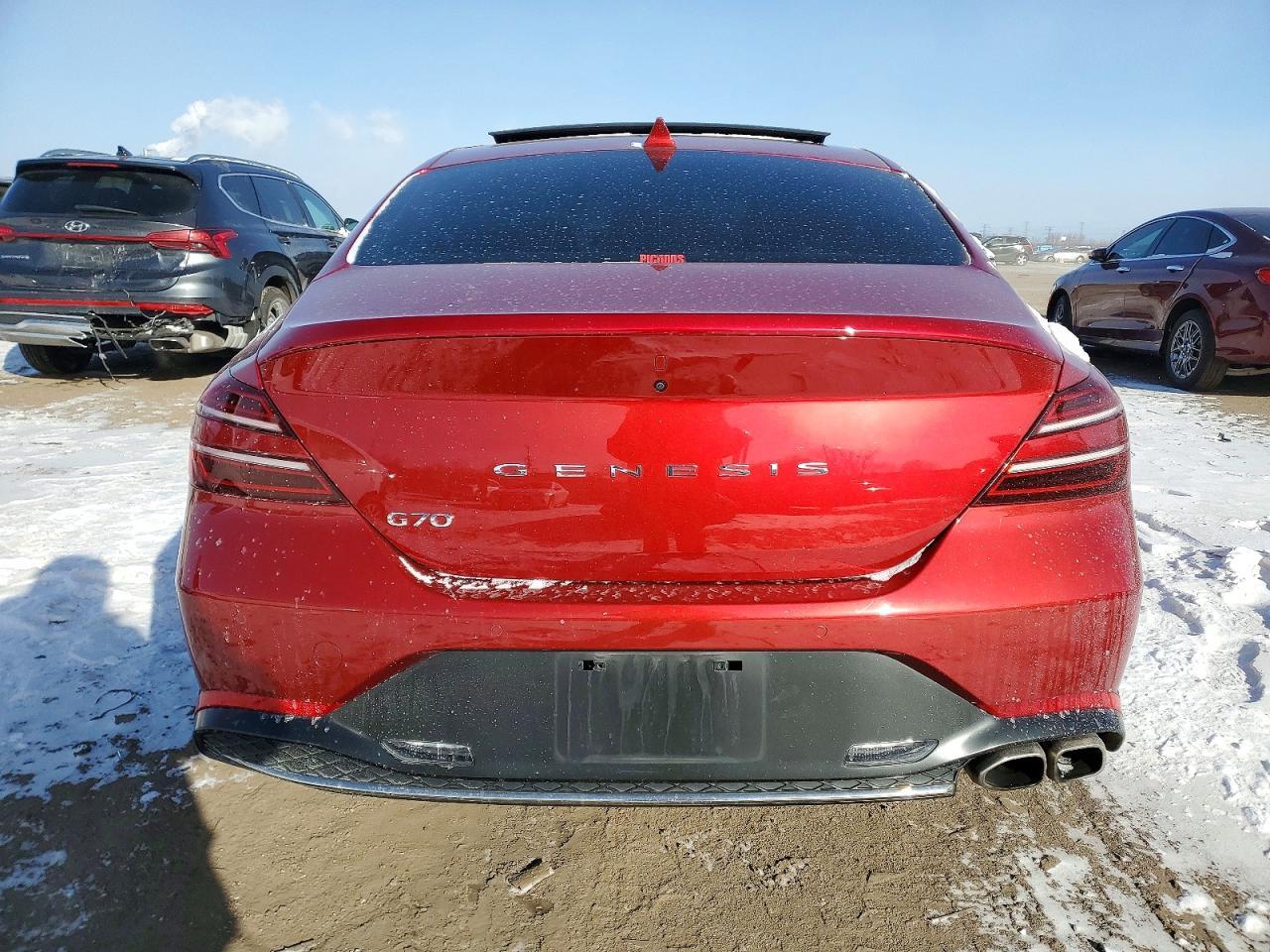 2022 Genesis G70 Base