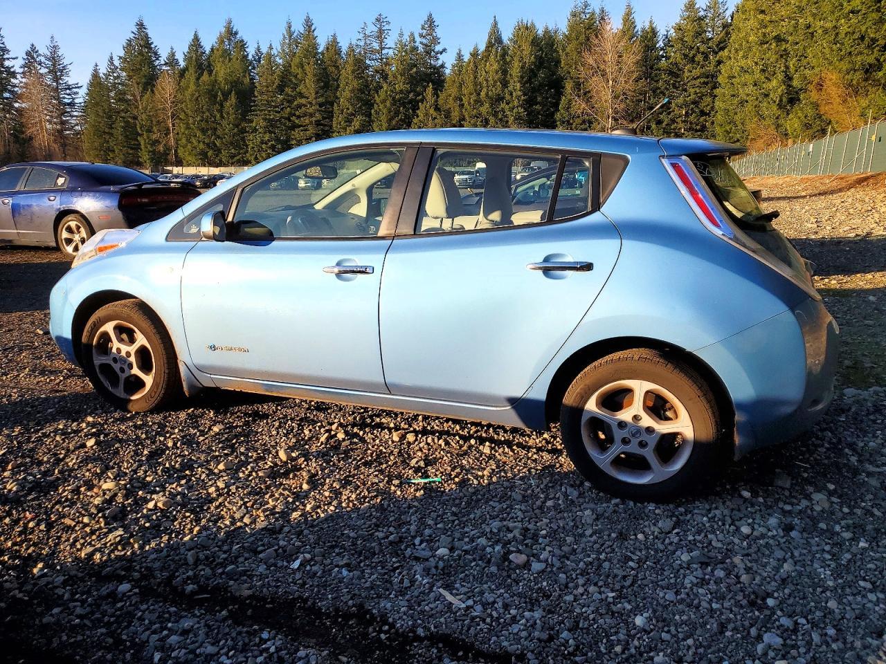 2011 Nissan Leaf sv