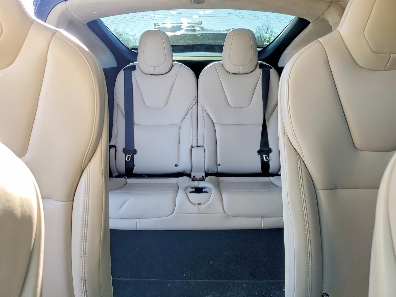 2017 Tesla Model x
