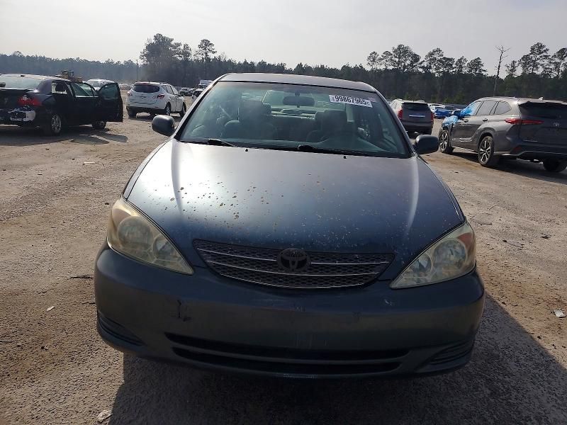 2003 Toyota Camry le