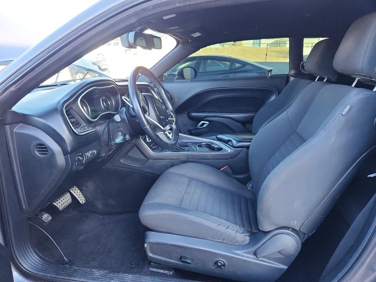 2016 Dodge Challenger sxt