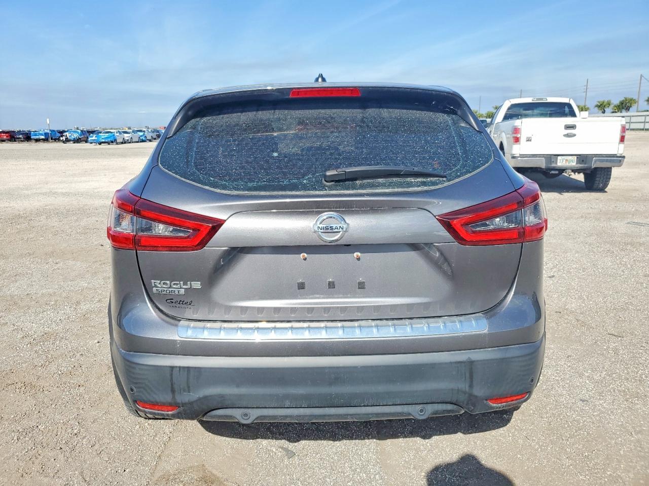 2020 Nissan Rogue Sport s