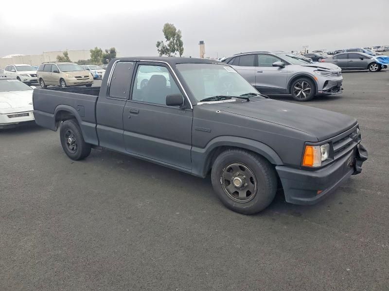 1990 Mazda B2200 cab Plus