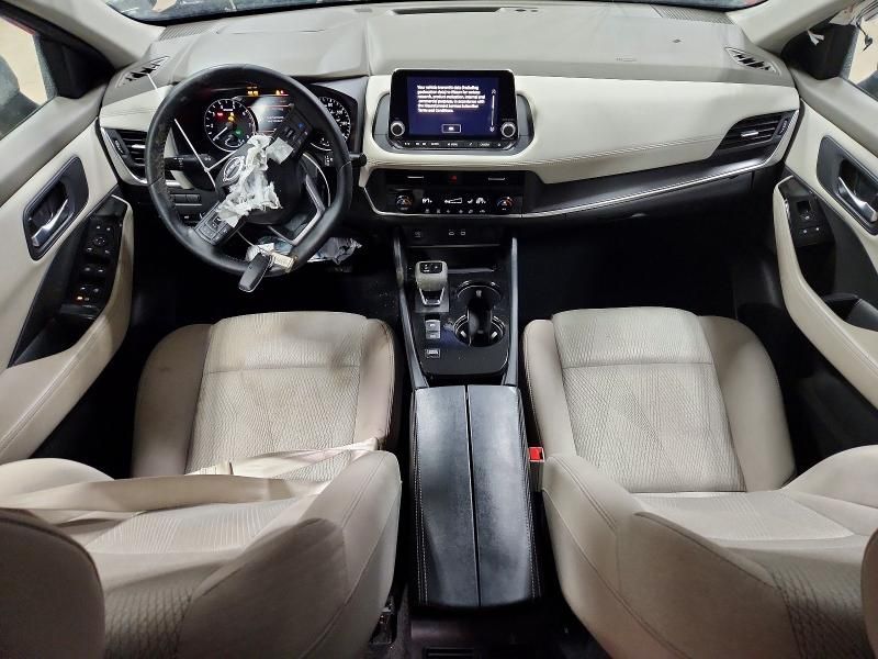 2025 Nissan Rogue sv