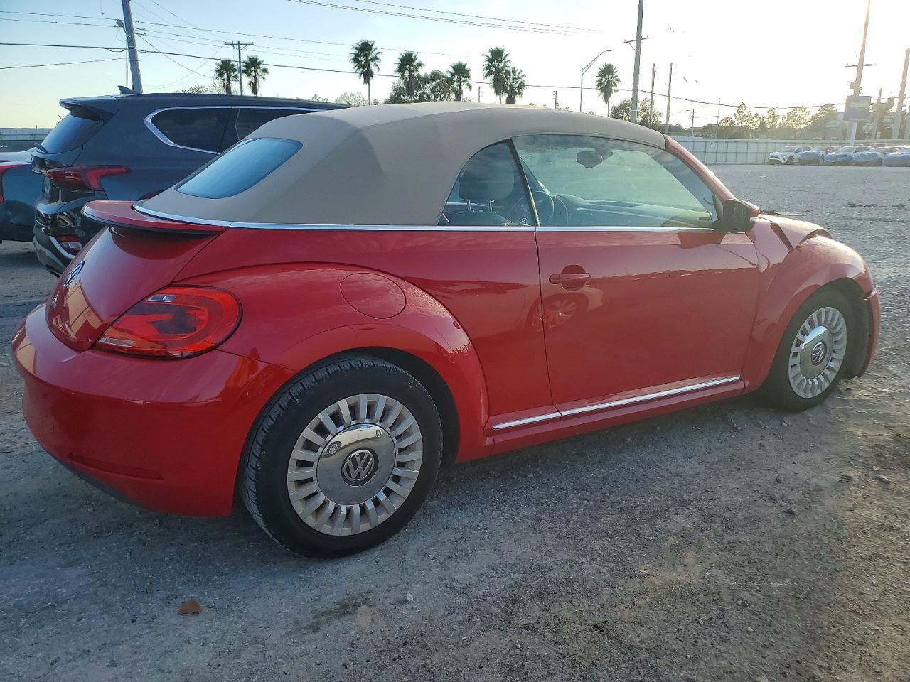 2016 Volkswagen Beetle S/se