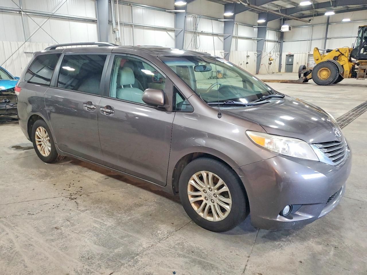 2013 Toyota Sienna xle