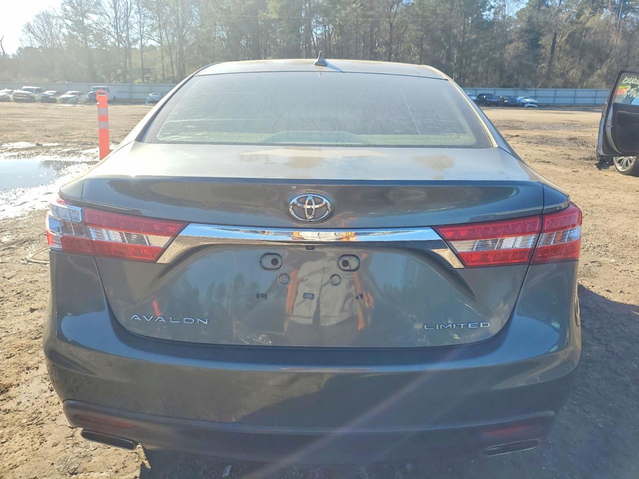 2013 Toyota Avalon Base