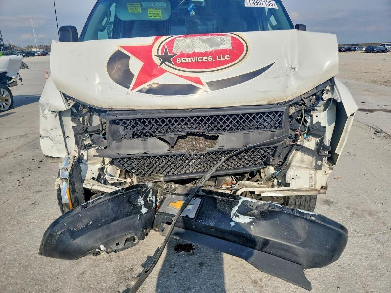 2021 Chevrolet Express G2500
