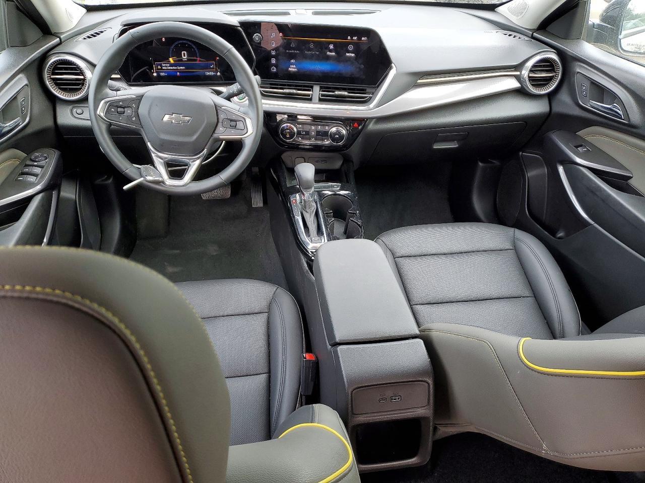 2025 Chevrolet Trax Active