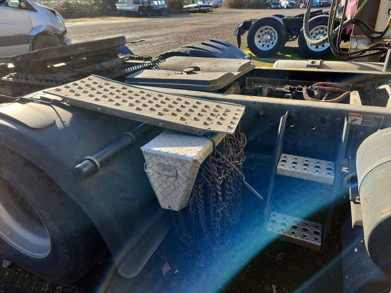 2017 Freightliner Cascadia 125