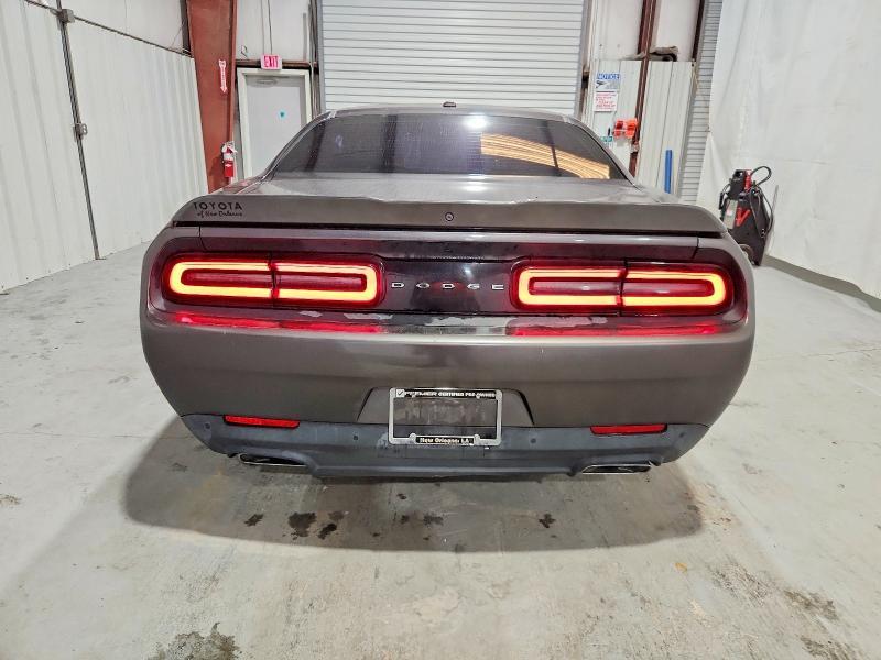2019 Dodge Challenger r