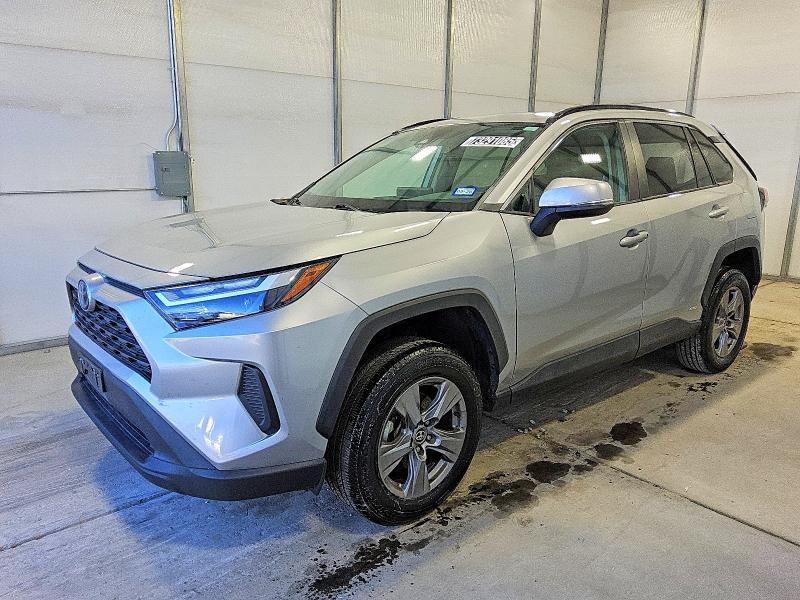 2022 Toyota Rav4 xle