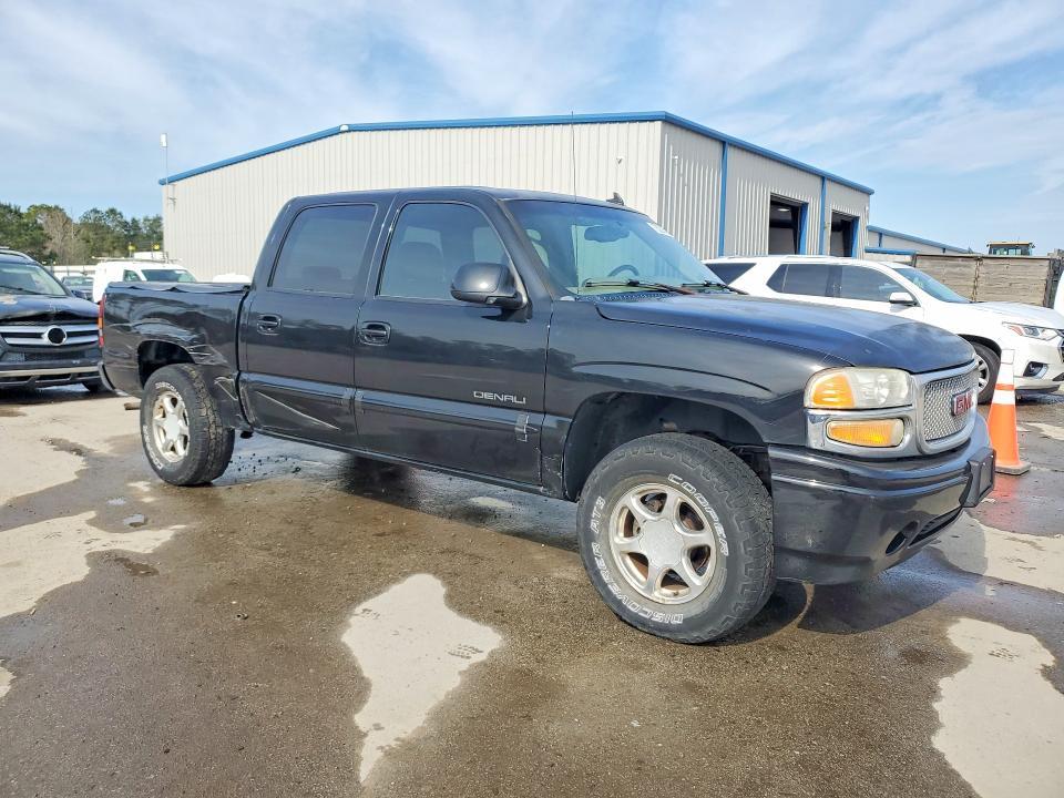 2006 GMC Sierra K1500 Denali
