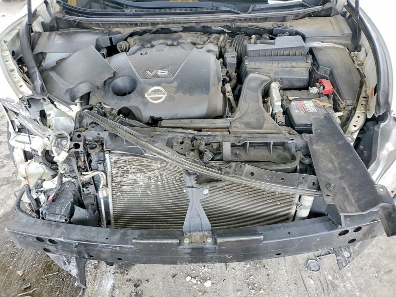2014 Nissan Maxima s